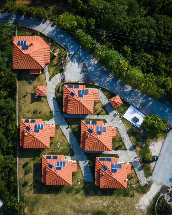 Karyon Apartments Kariófiton Eksteriør bilde